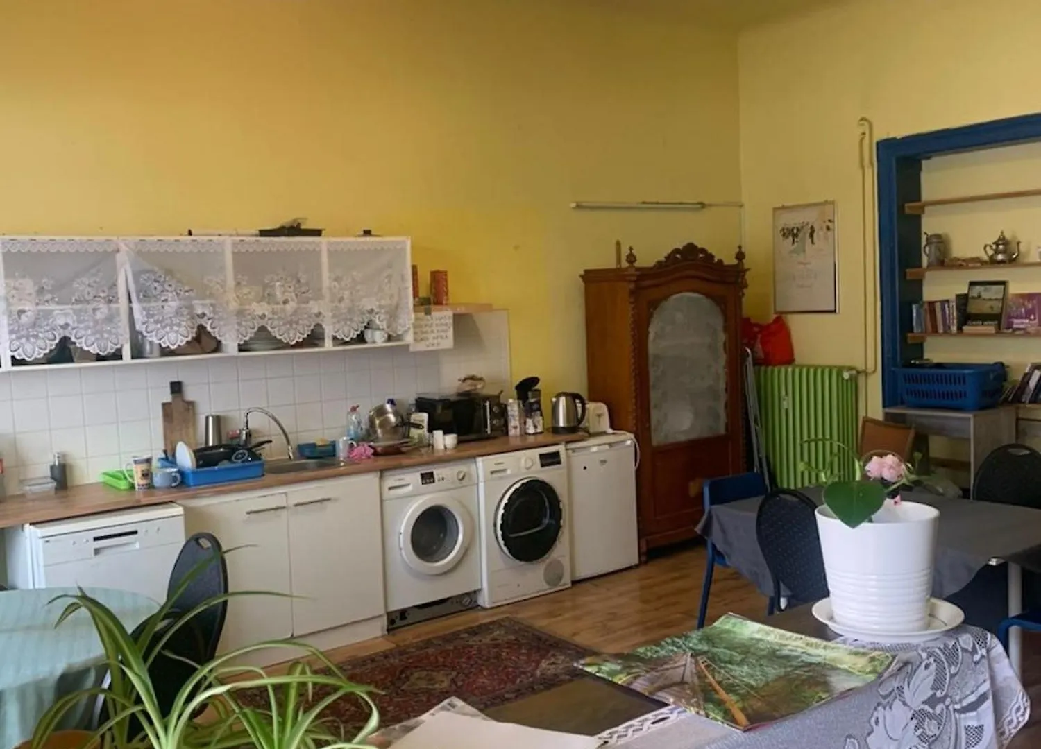 Johns Hostel Berlin Almanya